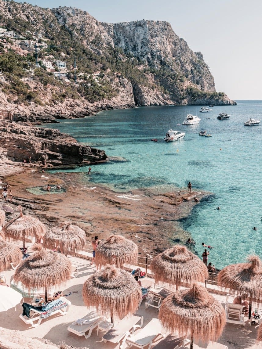 Wall Art Viewer Frames Render