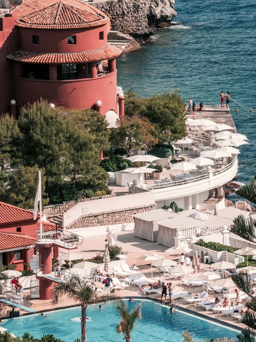 MONTE CARLO BEACH